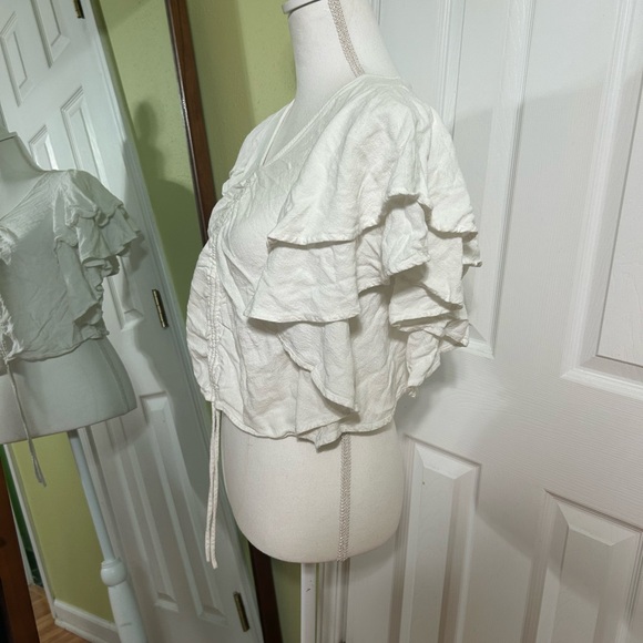 Lucca Ruffle Sleeve Top - Picture 4 of 6